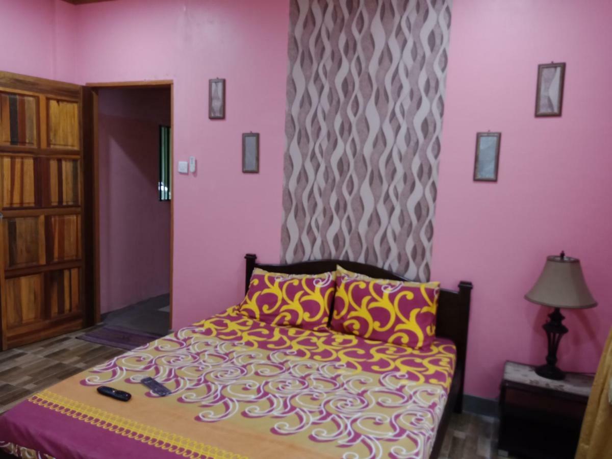 Jazepuri - Jaze 3 Hotel Kuching Exterior photo